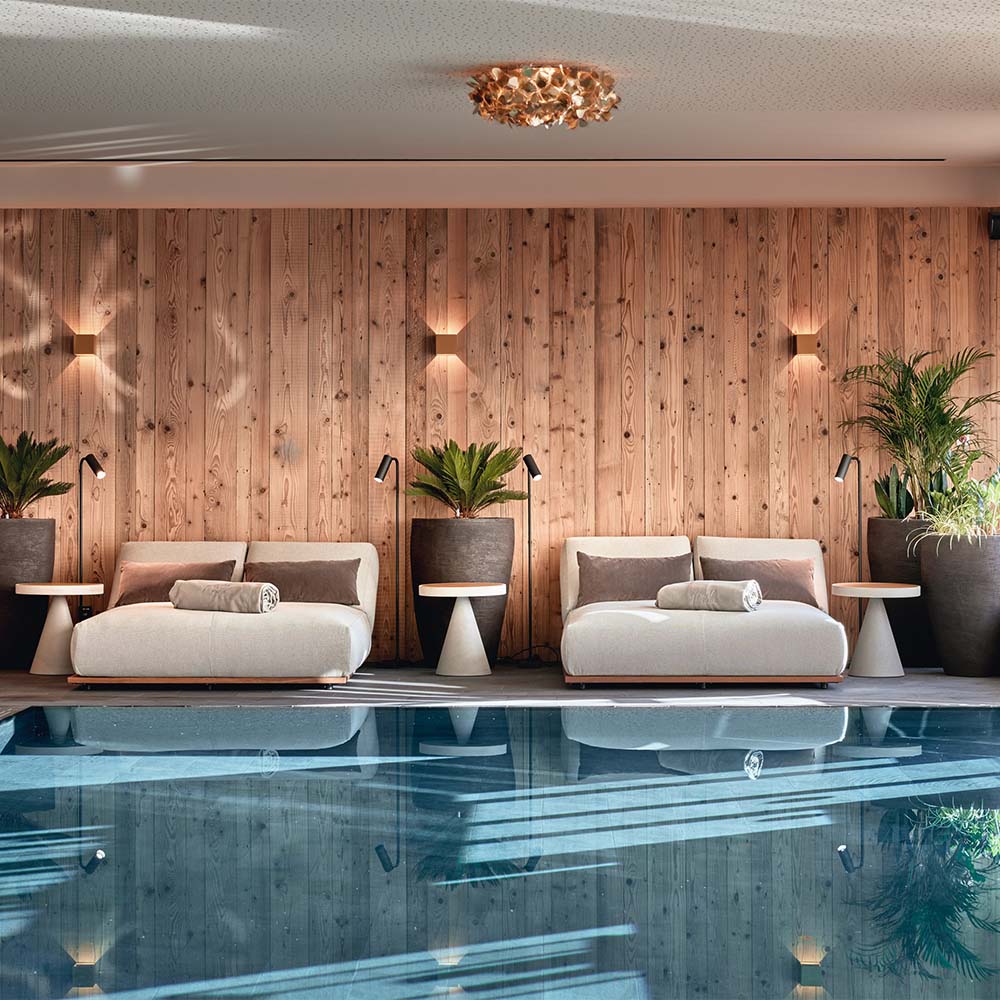 Mount Med Pool